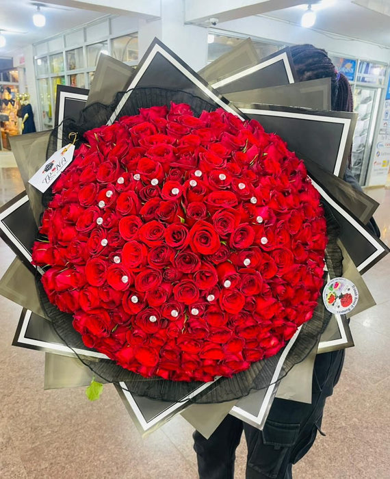 Huge Luxury Reds Bouquet